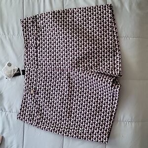 NWT WHBM 5" Short